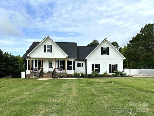 4282 Brandy Creek Ct, Clover, SC, 29710-0673 | Card Image