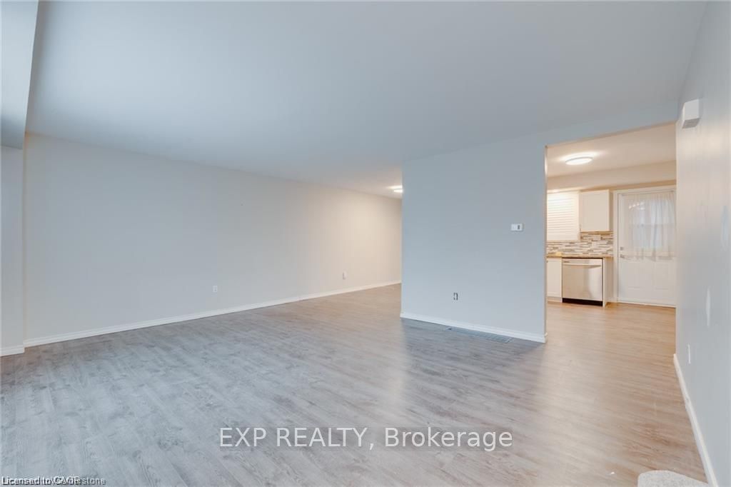Residential Lease in Woodstock 5