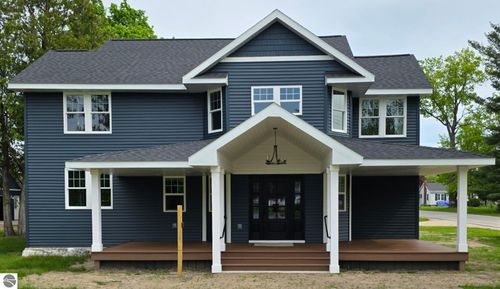 302 W Dresden St, Kalkaska, MI, 49646-7917 | Card Image