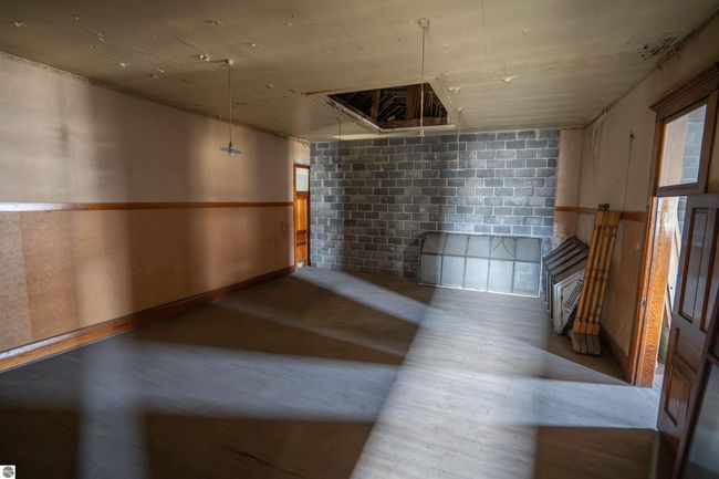 433 Main St, Home with 0 bedrooms, 0 bathrooms and null parking in Frankfort MI | Image 41
