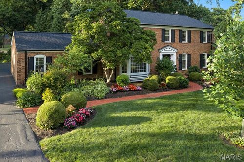9845 Northbridge Road, St Louis, MO, 63124 | Card Image