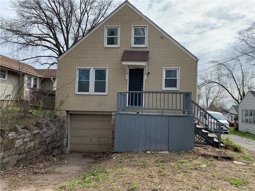 1846 N 38th St, Kansas City, KS, 66102-2124 | Card Image