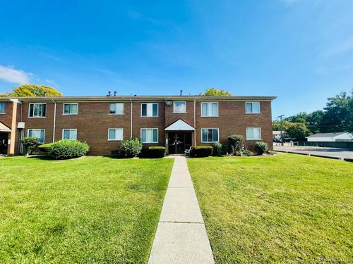 apt-24-31801 Kelly Rd, Fraser, MI, 48026-2403 | Card Image