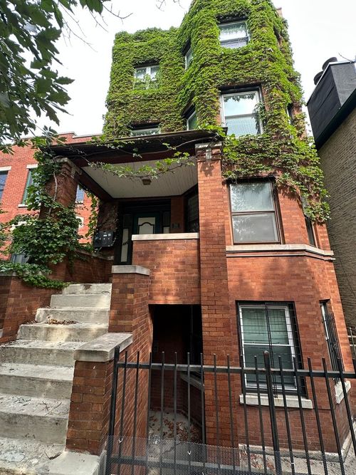 g-1557 N Honore St, Chicago, IL, 60622-2029 | Card Image