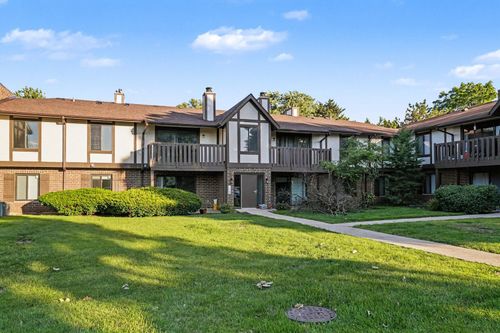 e-219 Uteg St, Crystal Lake, IL, 60014-7284 | Card Image