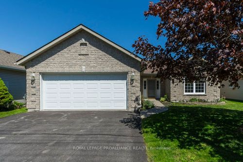 51 Applewood Dr, Brighton, ON, K0K1H0 | Card Image