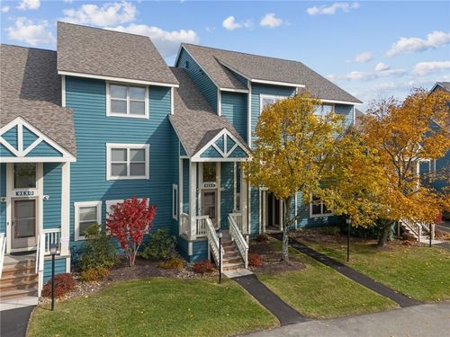 9121 Aspen Dr, Champion, PA, 15622-2103 | Card Image