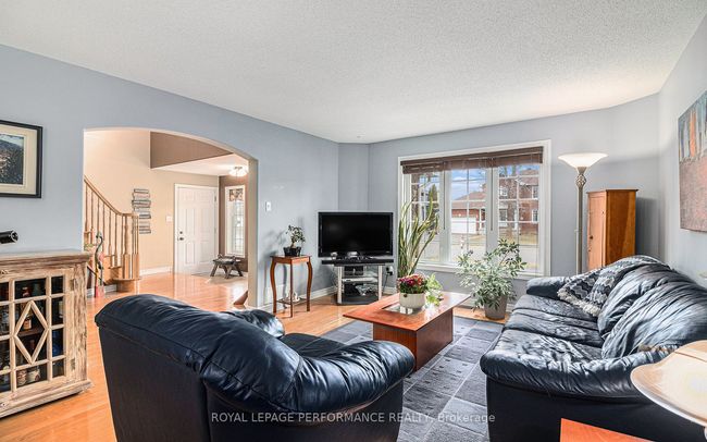 24 La Citadelle St, House other with 4 bedrooms, 3 bathrooms and 4 parking in Embrun ON | Image 15