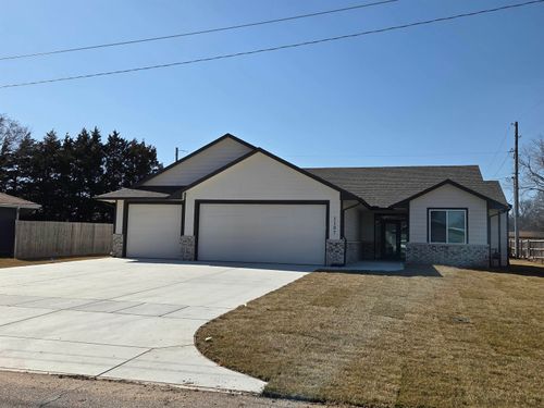 1107 N Main St, Rose Hill, KS, 67133-9388 | Card Image