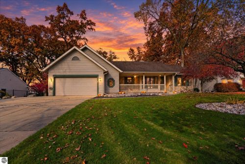 248 Oakwood Court, Ionia, MI, 48846 | Card Image