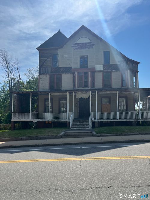98 Washington St, Norwich, CT, 06360-5039 | Card Image