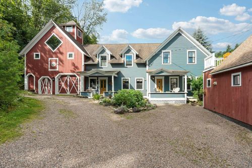 4 Highland Ave, Stowe, VT, 05672-5105 | Card Image