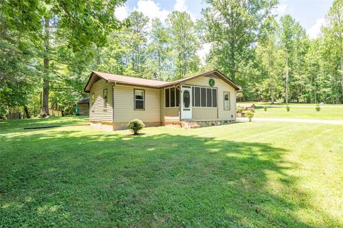 265 Chattooga Lake Rd, Mountain Rest, SC, 29664-9434 | Card Image