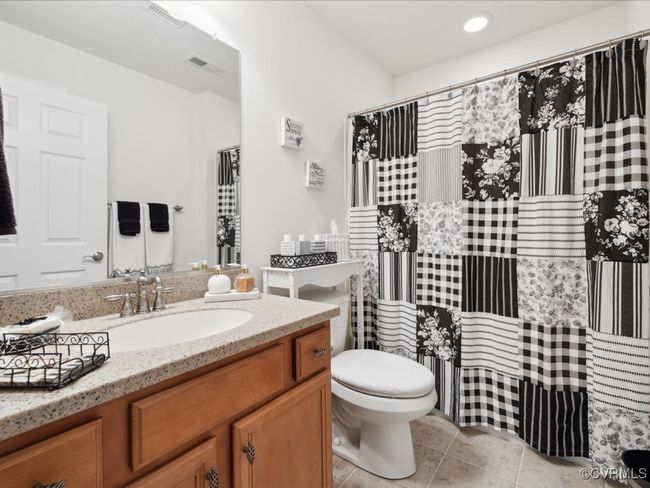 2nd floor full bath | Image 33