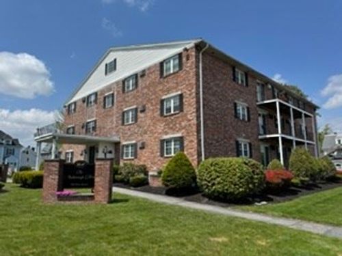 12-305 Pine St, Lowell, MA, 01851-3158 | Card Image