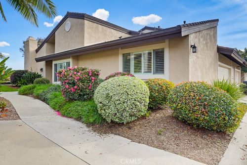 4714 Birchwood Cir, Carlsbad, CA, 92008-3706 | Card Image