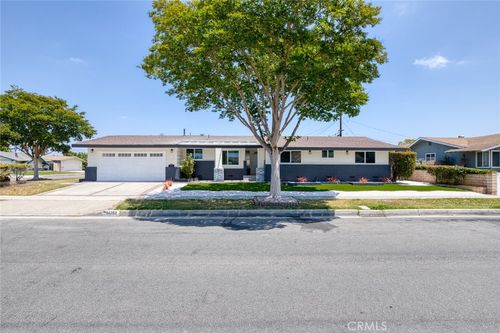 14752 Donegal Dr, Garden Grove, CA, 92844-3224 | Card Image