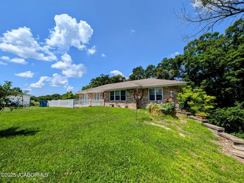 3036 Southwood Hills Rd, Jefferson City, MO, 65101-2175 | Card Image