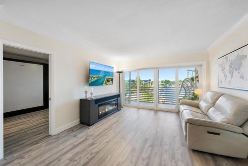 445-951 Spanish Circle, Delray Beach, FL, 33483 | Card Image