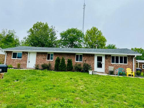 82-80-82 Magnolia St, Martinsville, IN, 46151-3131 | Card Image