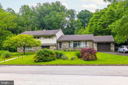1030 Rock Creek Dr, WYNCOTE, PA, 19095-2116 | Card Image
