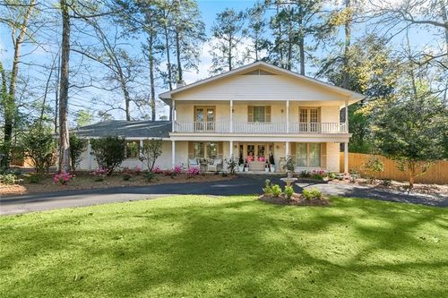 163 Tchefuncte Dr, Covington, LA, 70433-4925 | Card Image