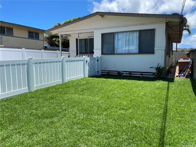 631 Punaa Street, House other with 3 bedrooms, 1 bathrooms and 2 parking in Kailua HI | Image 2