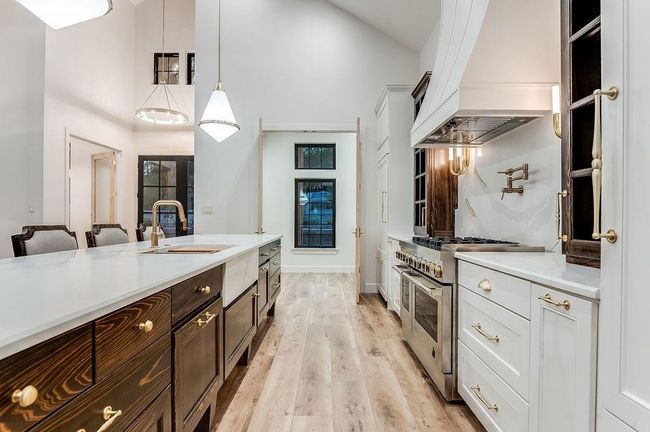 285 Coves Loop, House other with 6 bedrooms, 4 bathrooms and null parking in Brookeland TX | Image 6