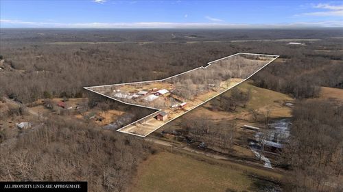 1429 Hunley Branch Rd, Charlotte, TN, 37036-7038 | Card Image