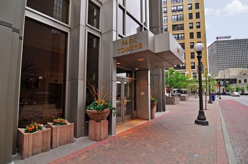 apt-21c-59 4th St W, Saint Paul, MN, 55102-1636 | Card Image