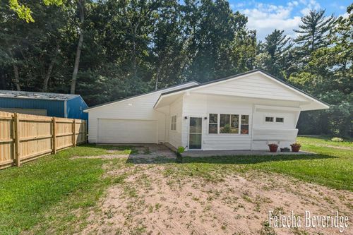 1202 Lincoln Rd, Allegan, MI, 49010-9077 | Card Image