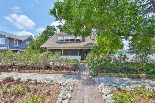 1825 2nd St S, ST PETERSBURG, FL, 33705-2701 | Card Image