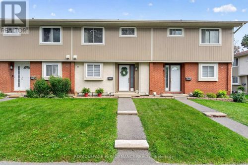 175-3903E Old Richmond Road, Ottawa, ON, K2H8T8 | Card Image