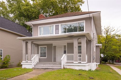 1089 Lakeview Rd, Cleveland, OH, 44108-3952 | Card Image