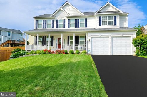 16104 Mountain Eagle Ct, WOODBRIDGE, VA, 22191-6547 | Card Image