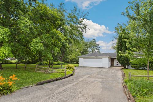 326 Old Mill Rd, FRANKLIN GROVE, IL, 61031-9300 | Card Image