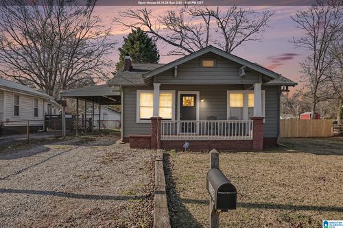 2028 28th Ave N, HUEYTOWN, AL, 35023-3235 | Card Image