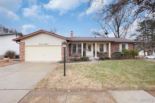 1716 Dover Trace Dr, Fenton, MO, 63026-2260 | Card Image