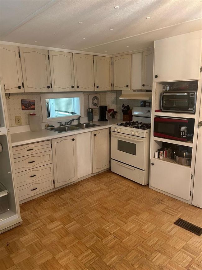 7736 W Ox Eye Pl, House other with 2 bedrooms, 2 bathrooms and null parking in Homosassa FL | Image 15