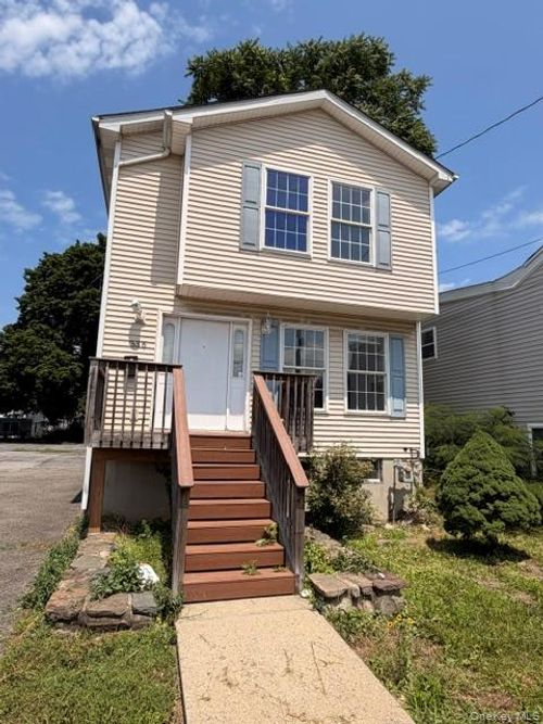 366 Washington Street, Newburgh City, NY, 12550 | Card Image