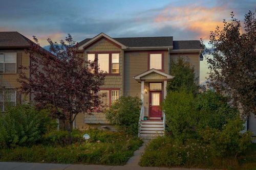 42 Martha'S Haven Manor Ne, Calgary, AB, T3J3X8 | Card Image