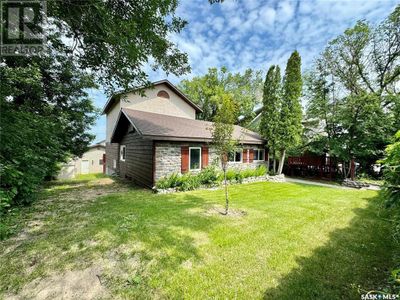 112 Fairchild Ave, House other with 3 bedrooms, 2 bathrooms and null parking in Regina Beach SK | Image 3