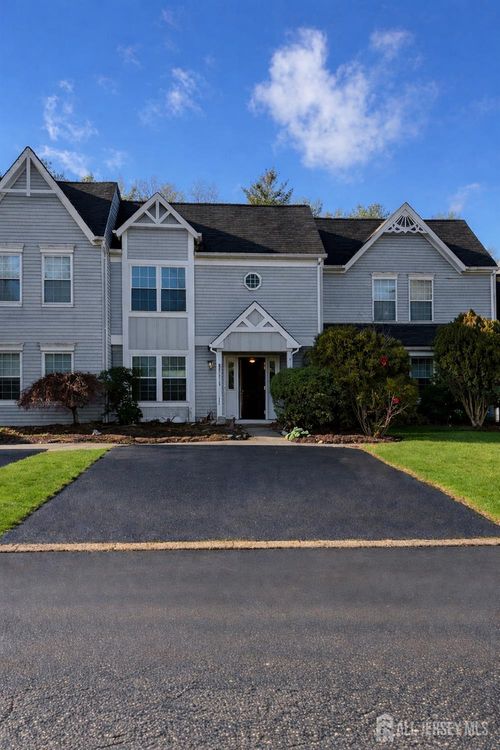 5 Lawry Ct, East Brunswick, NJ, 08816-5609 | Card Image