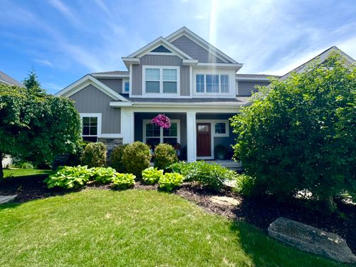 3086 Blairwood Ct, Jenison, MI, 49428-7600 | Card Image