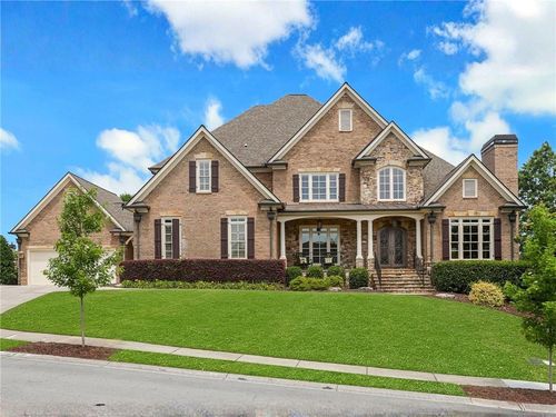 2262 Crimson King Dr, Braselton, GA, 30517-4098 | Card Image