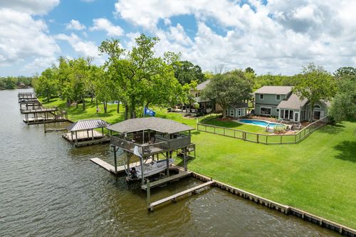 323 County Road 461b, Brazoria, TX, 77422-6505 | Card Image