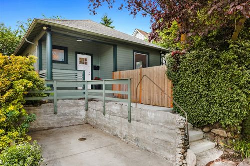 1117 N 84th St, Seattle, WA, 98103-4408 | Card Image