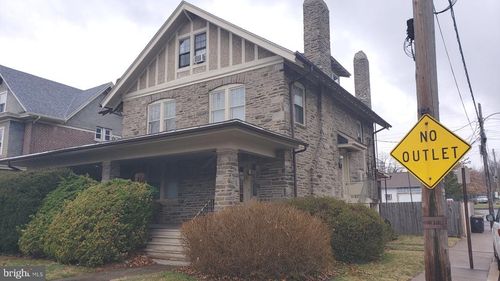 1000 W 28th St, WILMINGTON, DE, 19802-2906 | Card Image