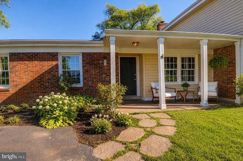 413 Harding Ct, STERLING, VA, 20164-2521 | Card Image