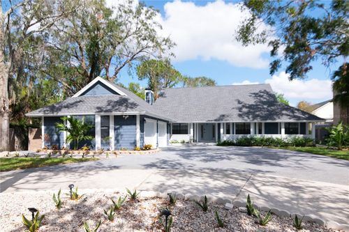4202 Deepwater Ln, TAMPA, FL, 33615-5618 | Card Image